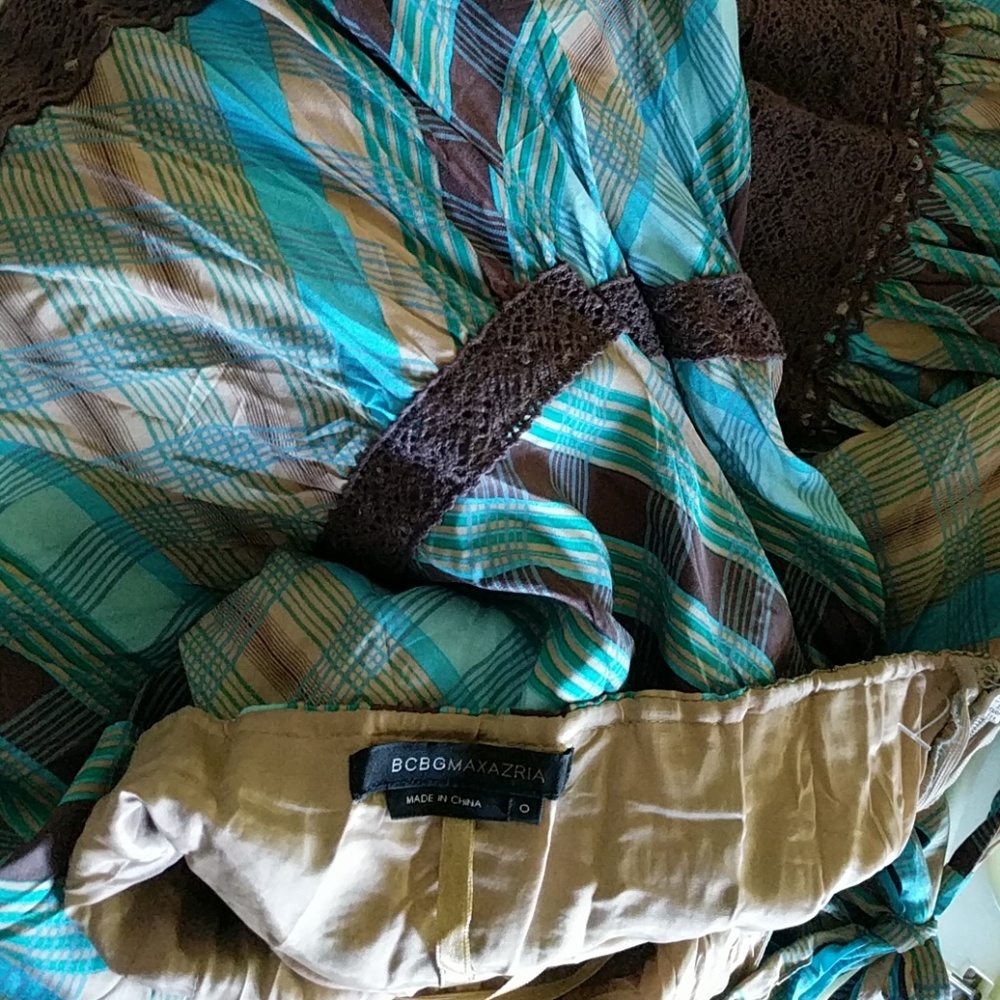 Dress - Picture 8 of 8